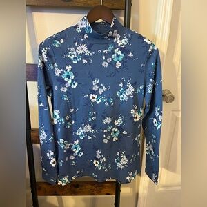 Croft & Barrow Blue Floral Long Sleeve Top